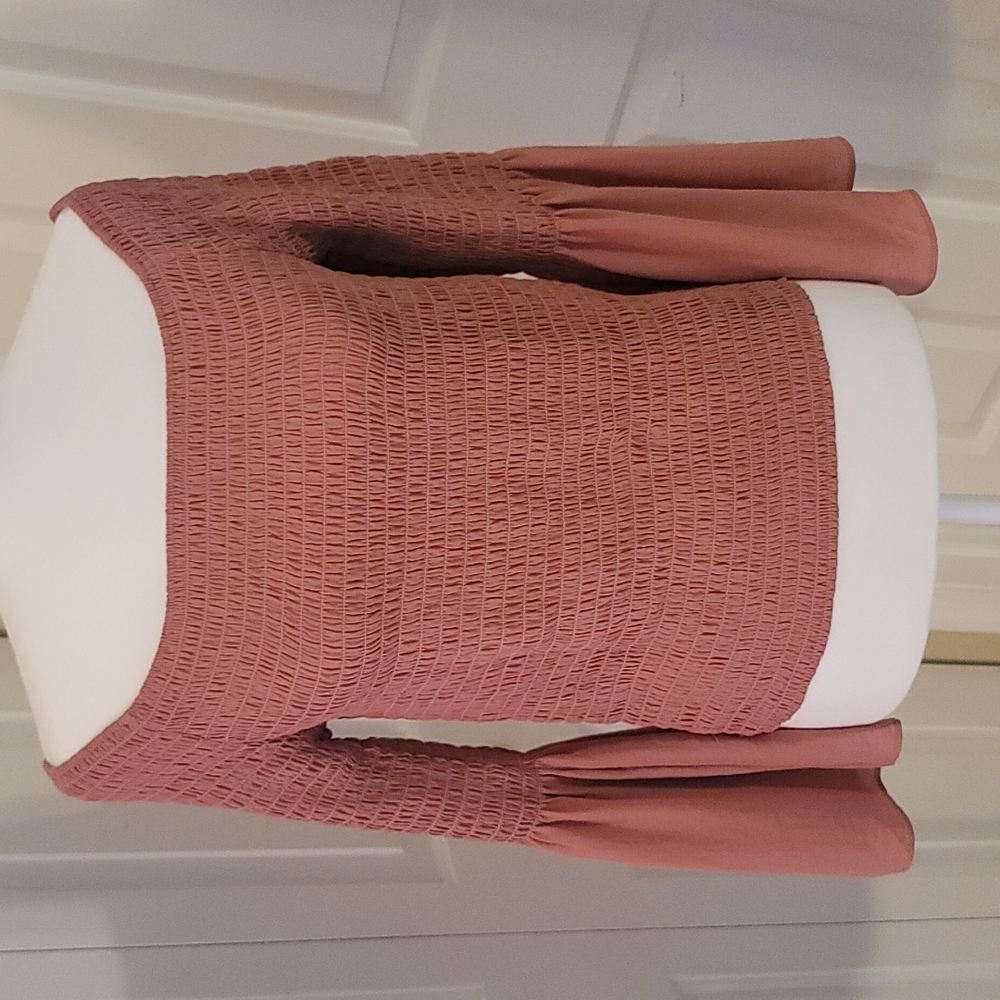 ☆ Express ☆ On/Off Shoulder Boho Bellsleeve Top Size Large